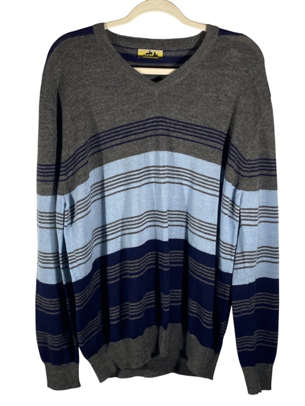 Winters Gone XL Baby Alpaca V-Neck Sweater Gray Blue Navy Stripe Made In Peru